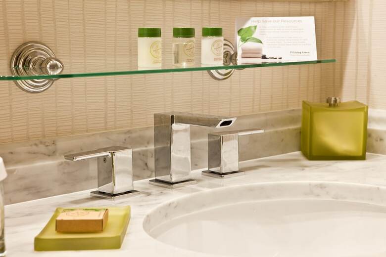 Hotel Town & Country Inn And Suites