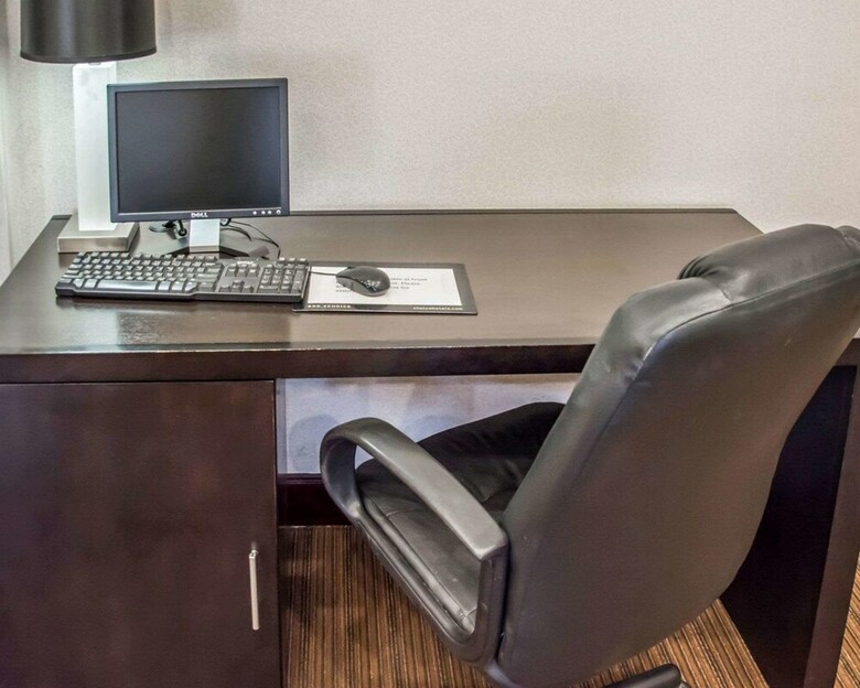 Hotel Sleep Inn And Suites Pineville