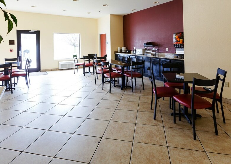 Motel Red Roof Plus+ Danville, Ky