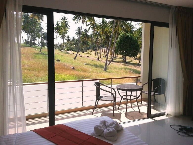 Villa Choeng Mon Gardens