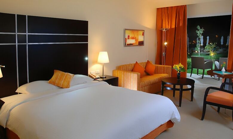 Hotel Hilton Sharks Bay Resort