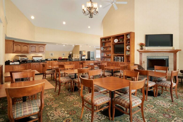 Hotel Hawthorn Suites By Wyndham Tinton Falls