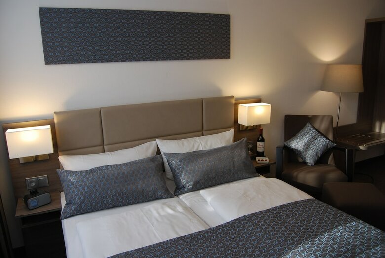 Dom Hotel Am R�merbrunnen