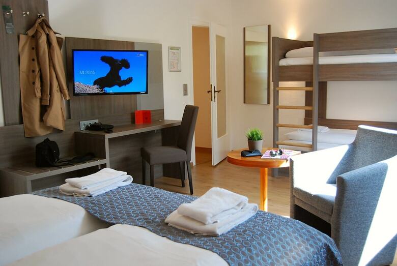 Dom Hotel Am R�merbrunnen