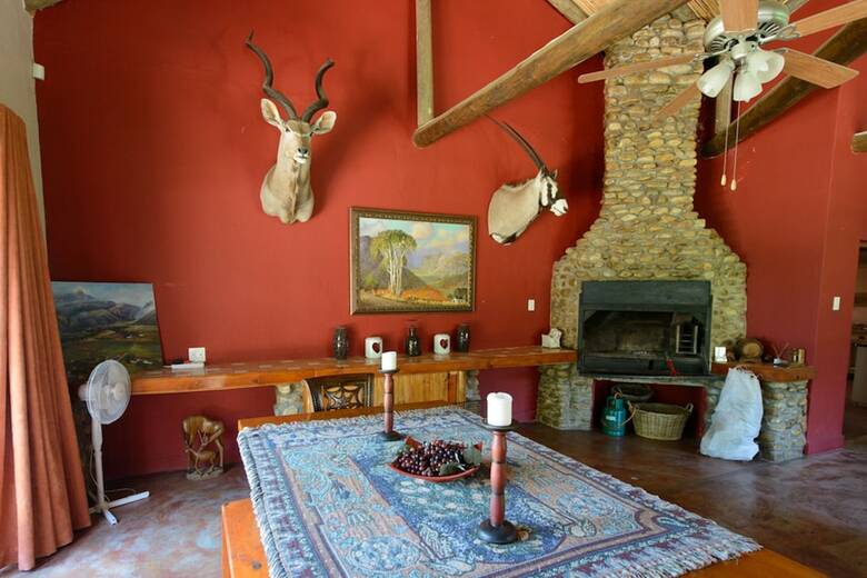 Hotel Oaksrest Vineyards