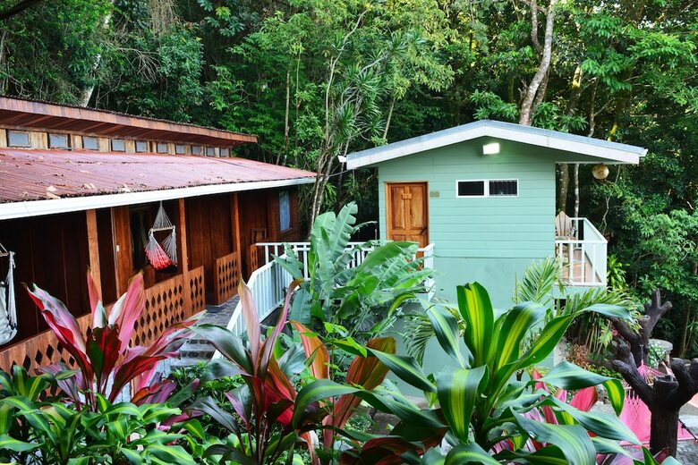 Posada Santa Elena Hostel Resort
