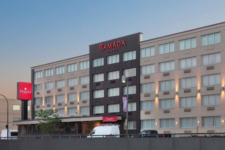 Hotel Ramada Plaza By Wyndham Montreal