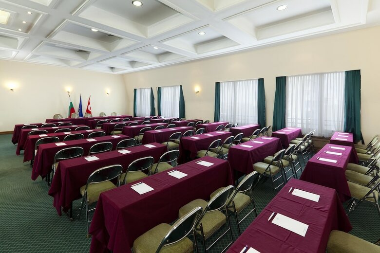Hotel Ramada By Wyndham Plovdiv Trimontium