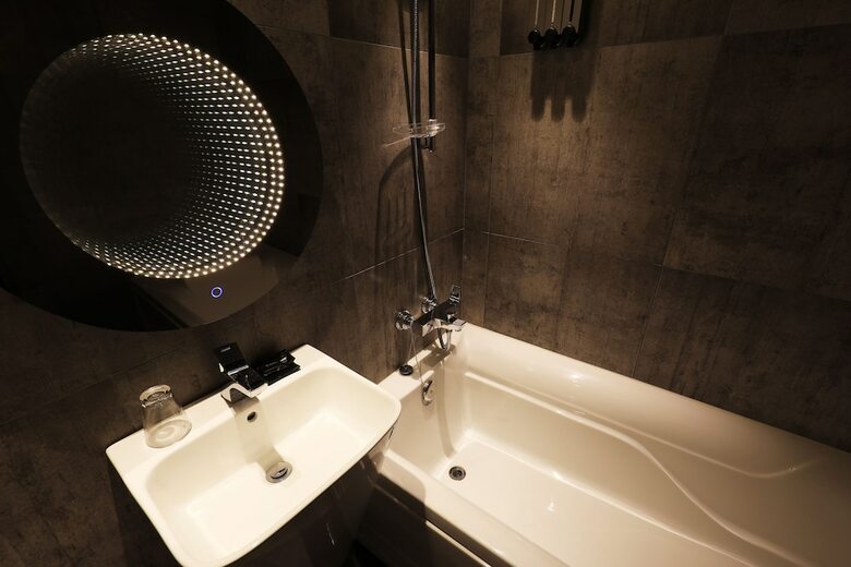 Kaya Latree Hotel
