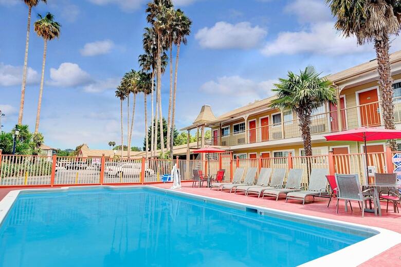 Hotel Ramada Limited Santa Cruz