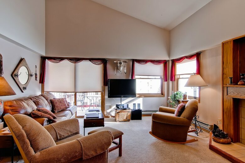 Torian Plum Condominiums By Steamboat Resorts
