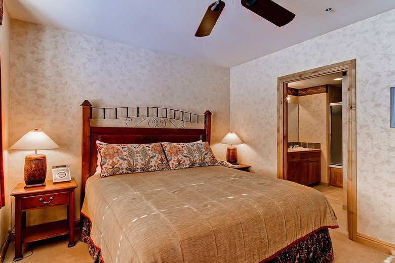 Torian Plum Condominiums By Steamboat Resorts