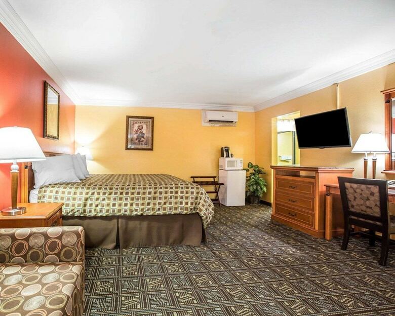 Hotel Rodeway Inn Old Town Temecula