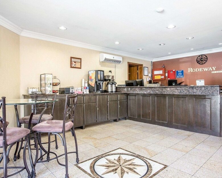 Hotel Rodeway Inn Old Town Temecula