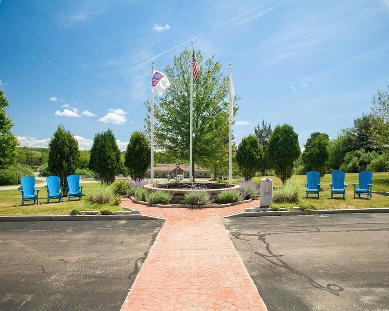 Hotel Comfort Suites West Warwick - Providence