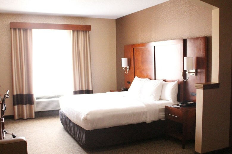 Hotel Quality Suites Nyc Gateway
