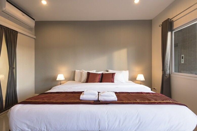 Chiang Mai Waroros Boutique Hotel
