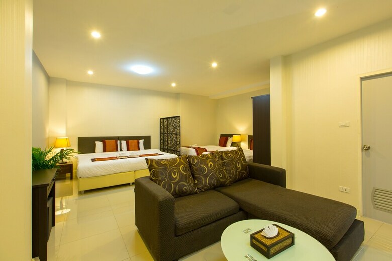 Chiang Mai Waroros Boutique Hotel