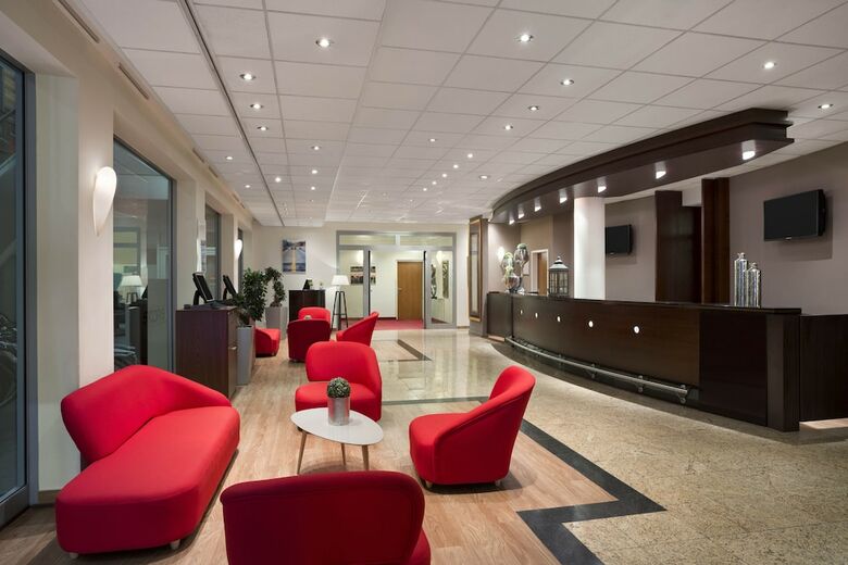 Hotel Ramada Encore By Wyndham Geneva