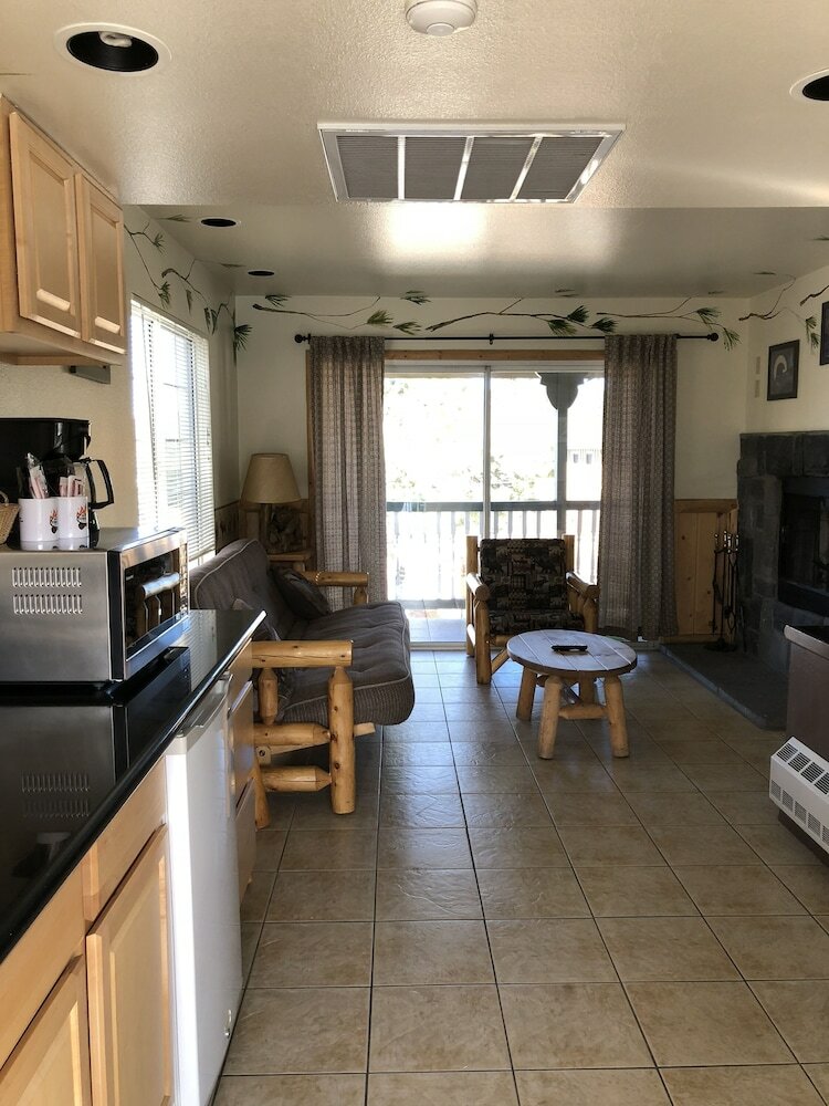 Hotel Fireside Lodge