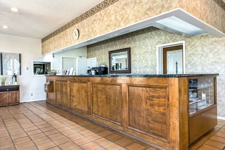 Motel Americas Best Value Inn Paris