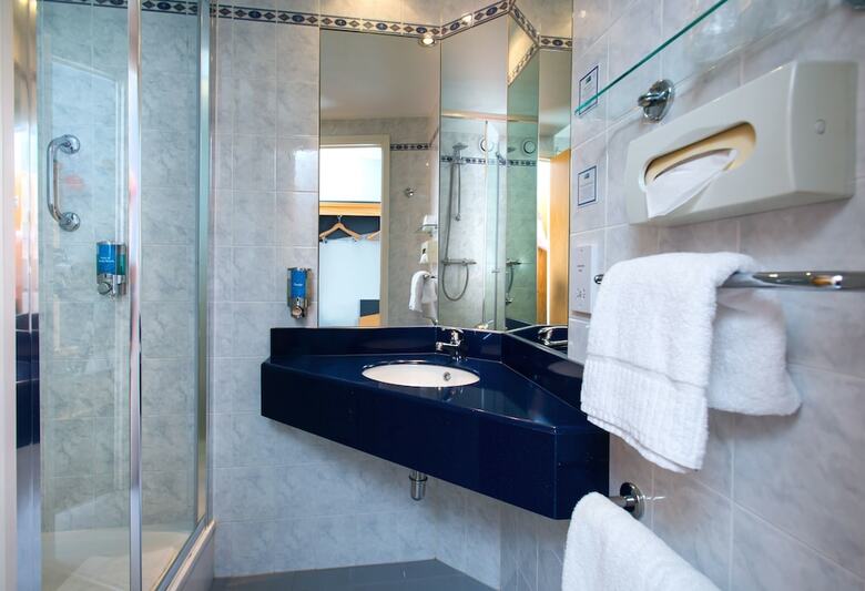 Hotel Holiday Inn Express Droitwich Spa