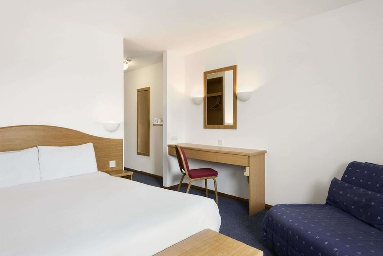 Hotel Days Inn By Wyndham Telford Ironbridge M54