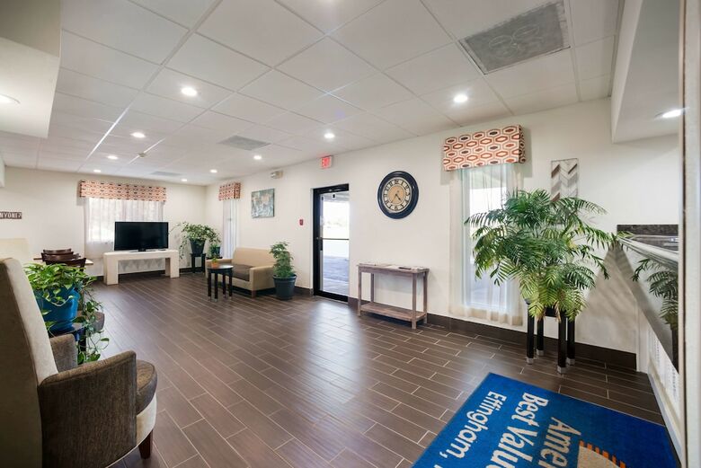 Hotel Ramada By Wyndham Effingham