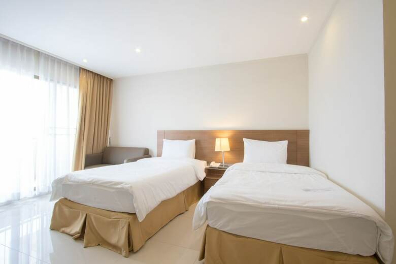 Thomson Hotel Huamark