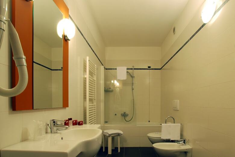 Hotel Carlton