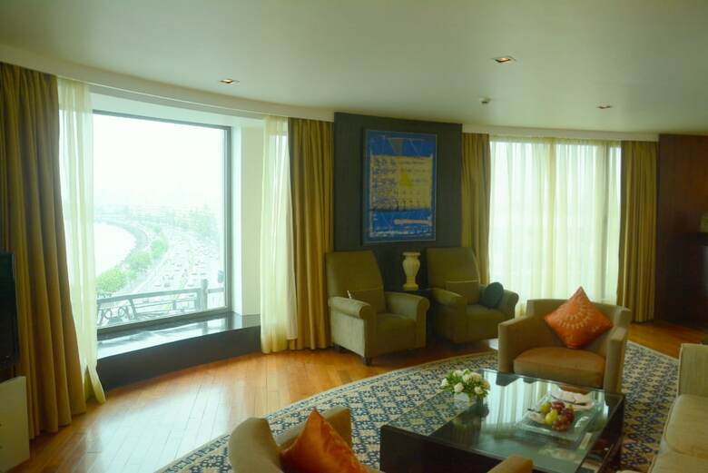 Hotel Intercontinental Marine Drive Mumbai