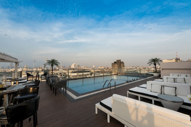 Hotel Intercontinental Marine Drive Mumbai