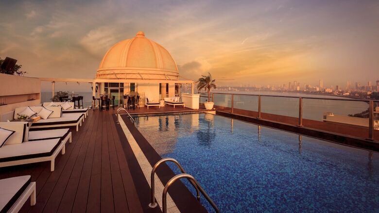 Hotel Intercontinental Marine Drive Mumbai