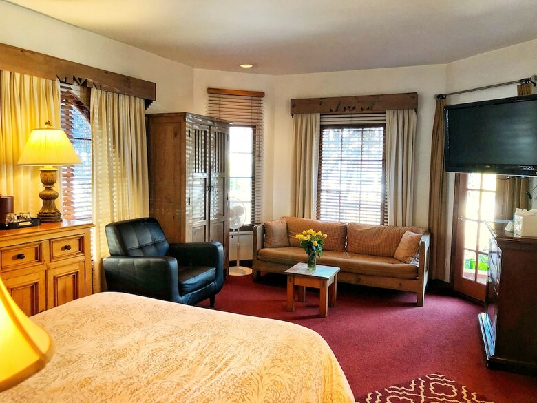 Hotel Villa Rosa Inn