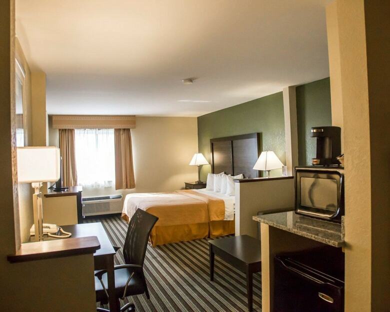 Hotel Quality Inn & Suites Loves Park