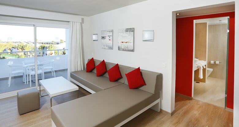 Hotel Aequora Lanzarote Suites