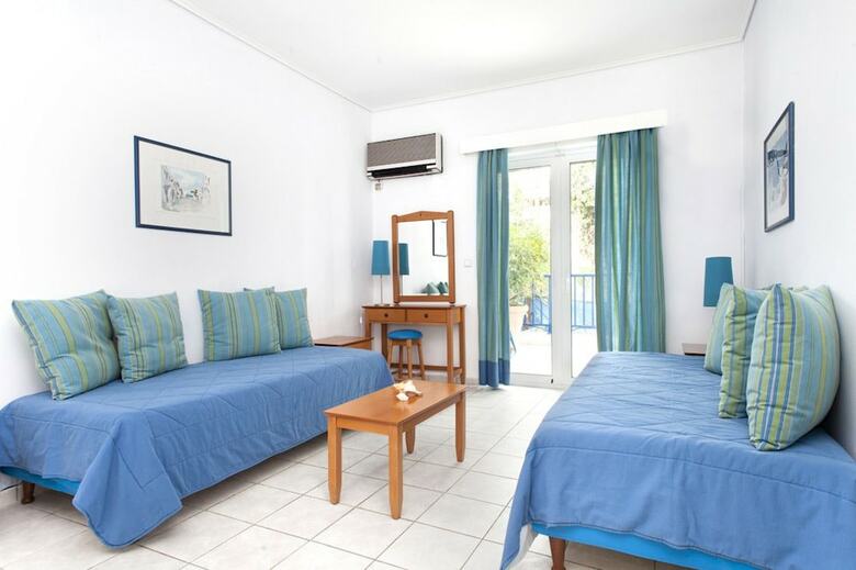 Daphne's Club Hotel Apartments