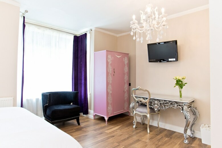 Fenners Hotel