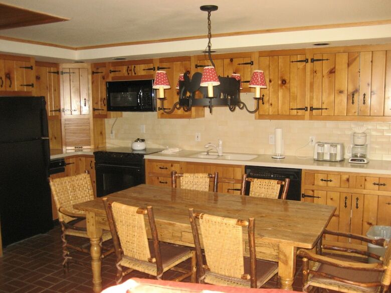 The Timberline Condominiums