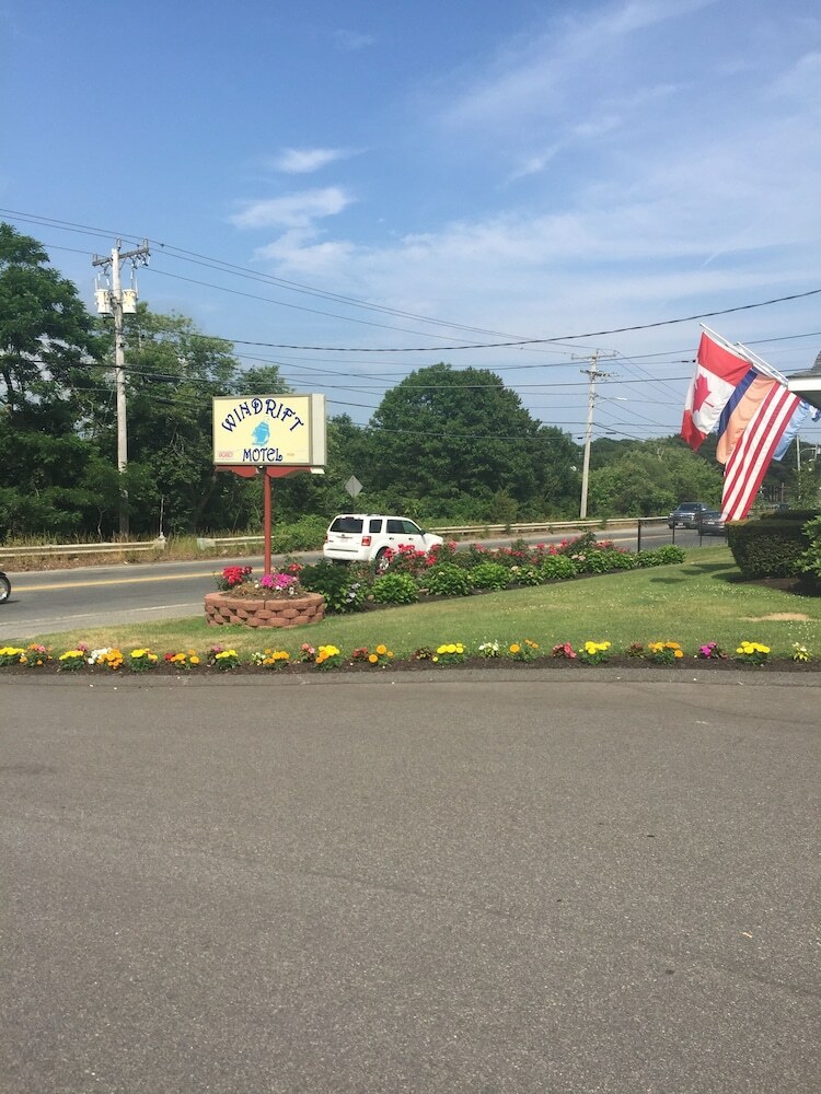 Windrift Motel