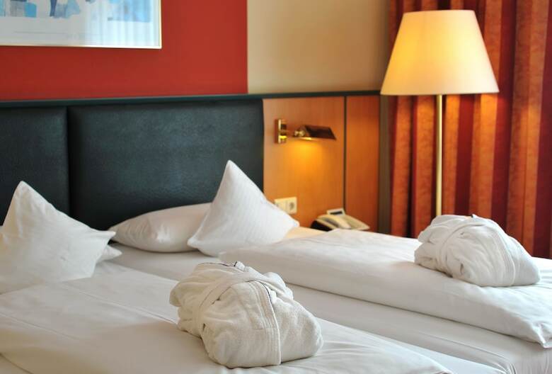 Court Hotel