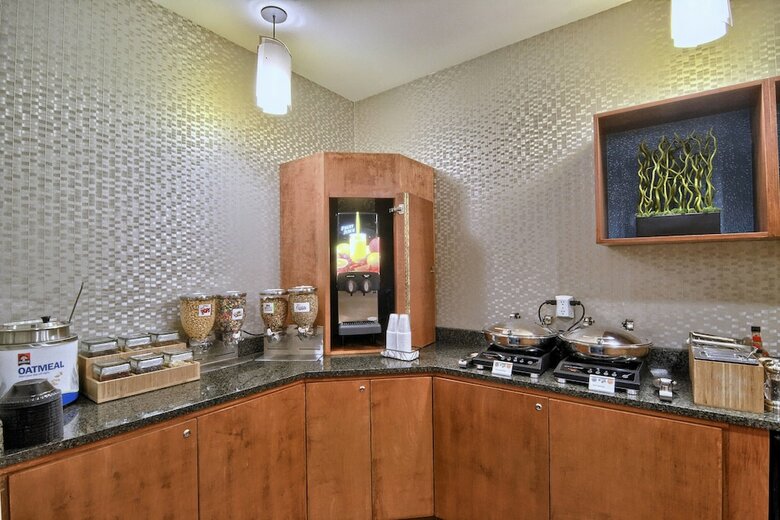 Hotel Springhill Suites Detroit Southfield