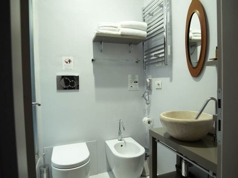 Piazza Farnese Luxury Suites