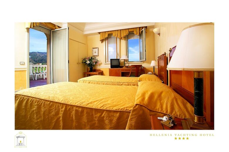 Hellenia Yachting Hotel