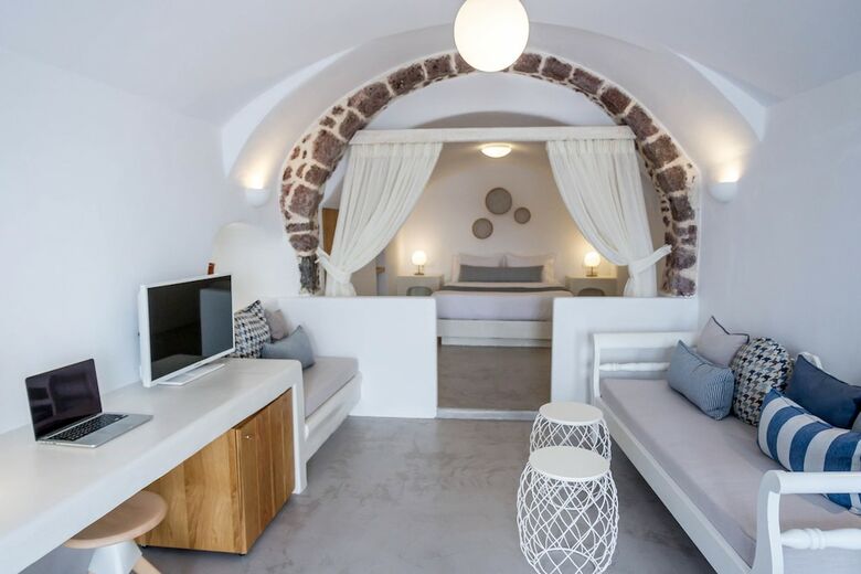 Hotel Filotera Suites