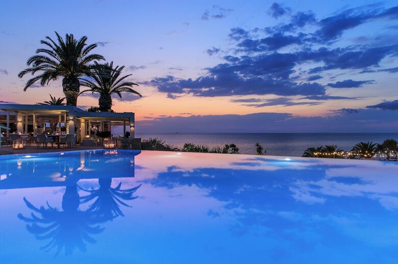 Hotel Sani Club