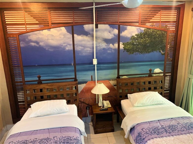 Hotel Sus Beach Cottages 1