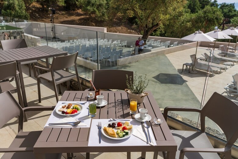 Hotel Aeolos Beach Resort All Inclusive