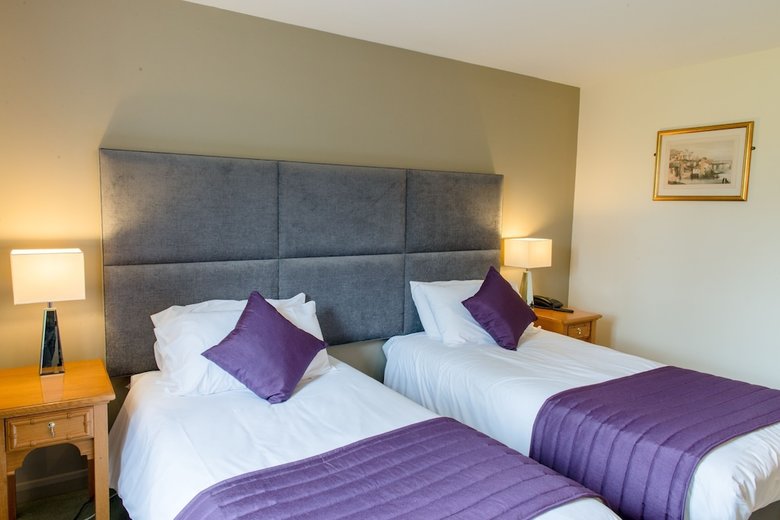 Hotel The Crown Of Crucis