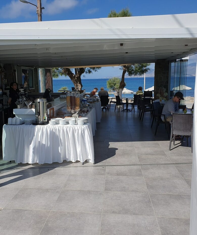 Liana Beach Hotel & Spa